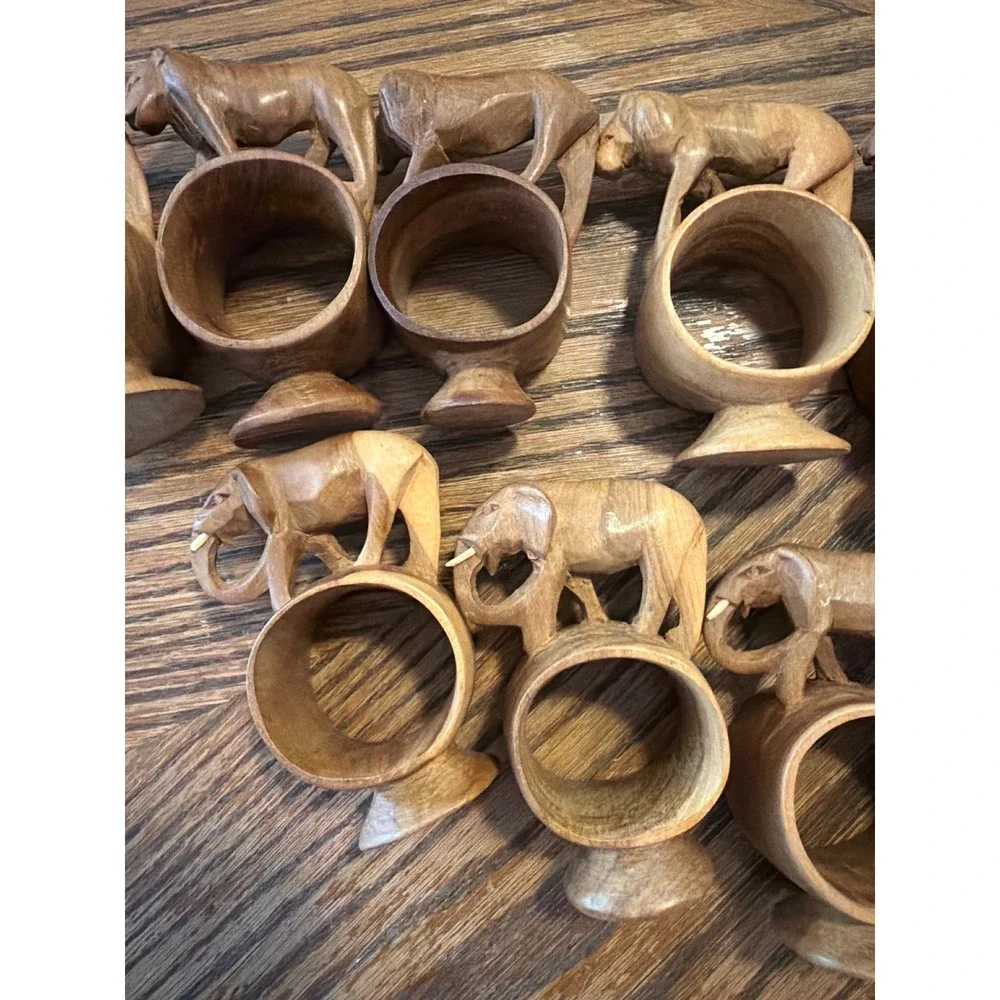 14pc Hand Carved Wooden African Safari Animal Napkin Rings Elephant Giraffe Lion
